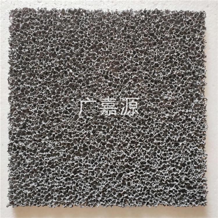 广嘉源新材料生产的通孔型泡沫铝，使得泡沫铝结构更加符合吸音结构。